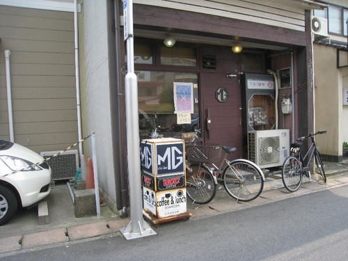 120517ba.jpg