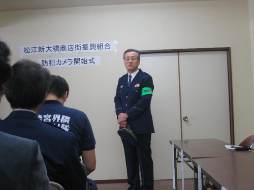 120518cb.jpg
