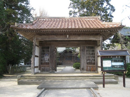 110406ce.jpg