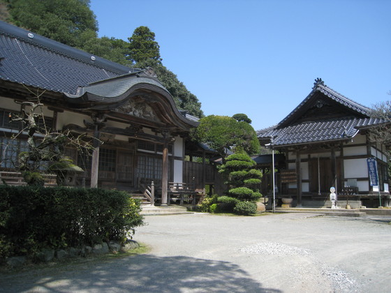 成相寺 写真